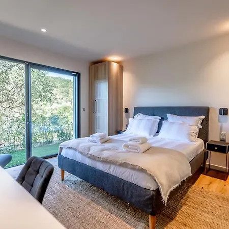 Prestige Avec Piscine Et Sa Vue Au Calme Villa Grimaud